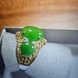 green jade 8.70 ctw stone ring size 8